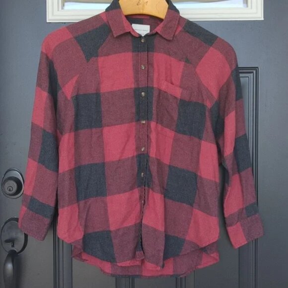 American Eagle Women's buffalo plaid oversized brushed flannel shirt size small - Picture 1 of 7